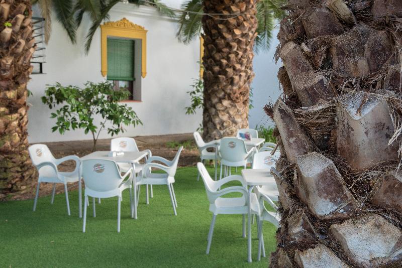 Hotel Balneario El Raposo Puebla de Sancho Perez Exterior photo